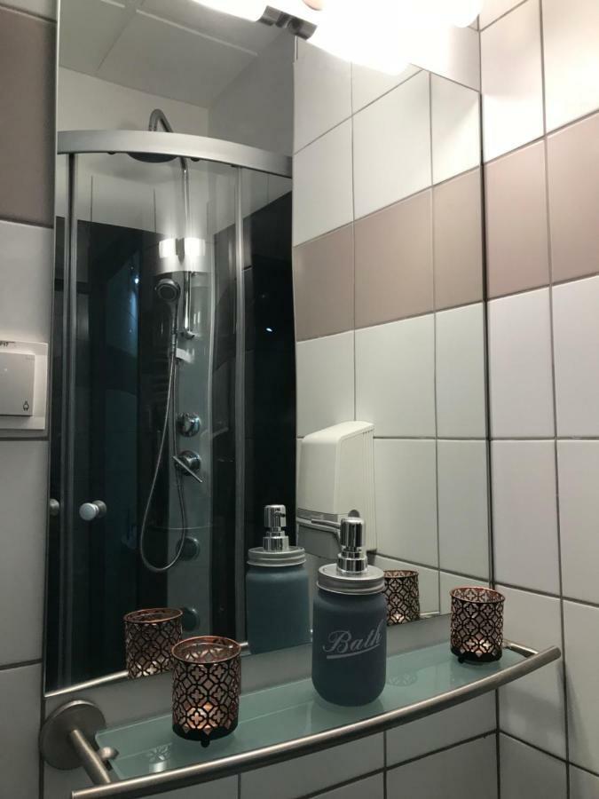 Vabank Apartamenty W Centrum เจโลนากูรา ภายนอก รูปภาพ